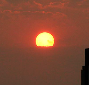 sol e fumaça, queimadas